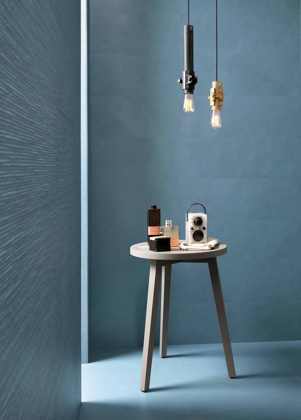 Color Line: Avio