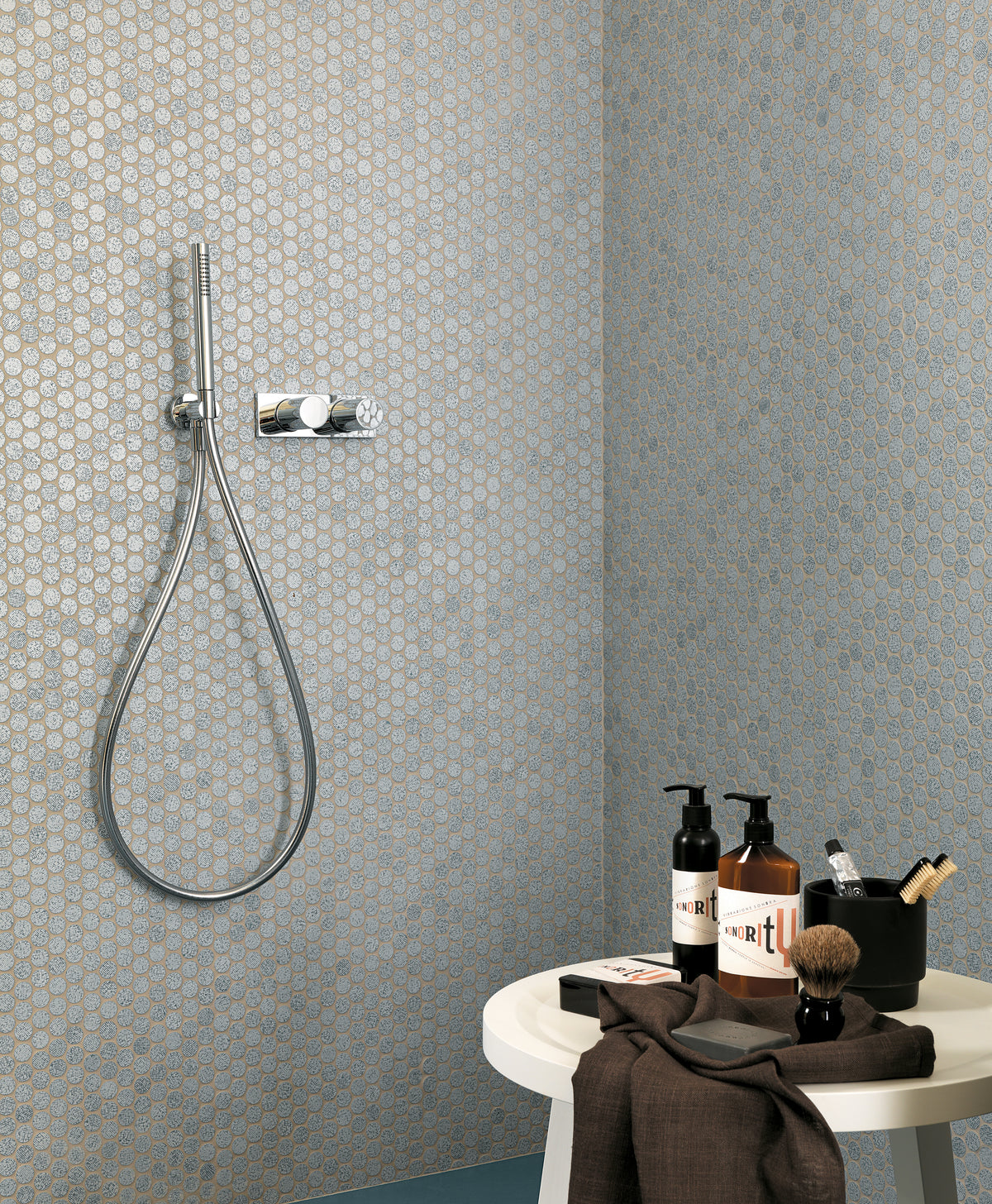 Color Line: Avio