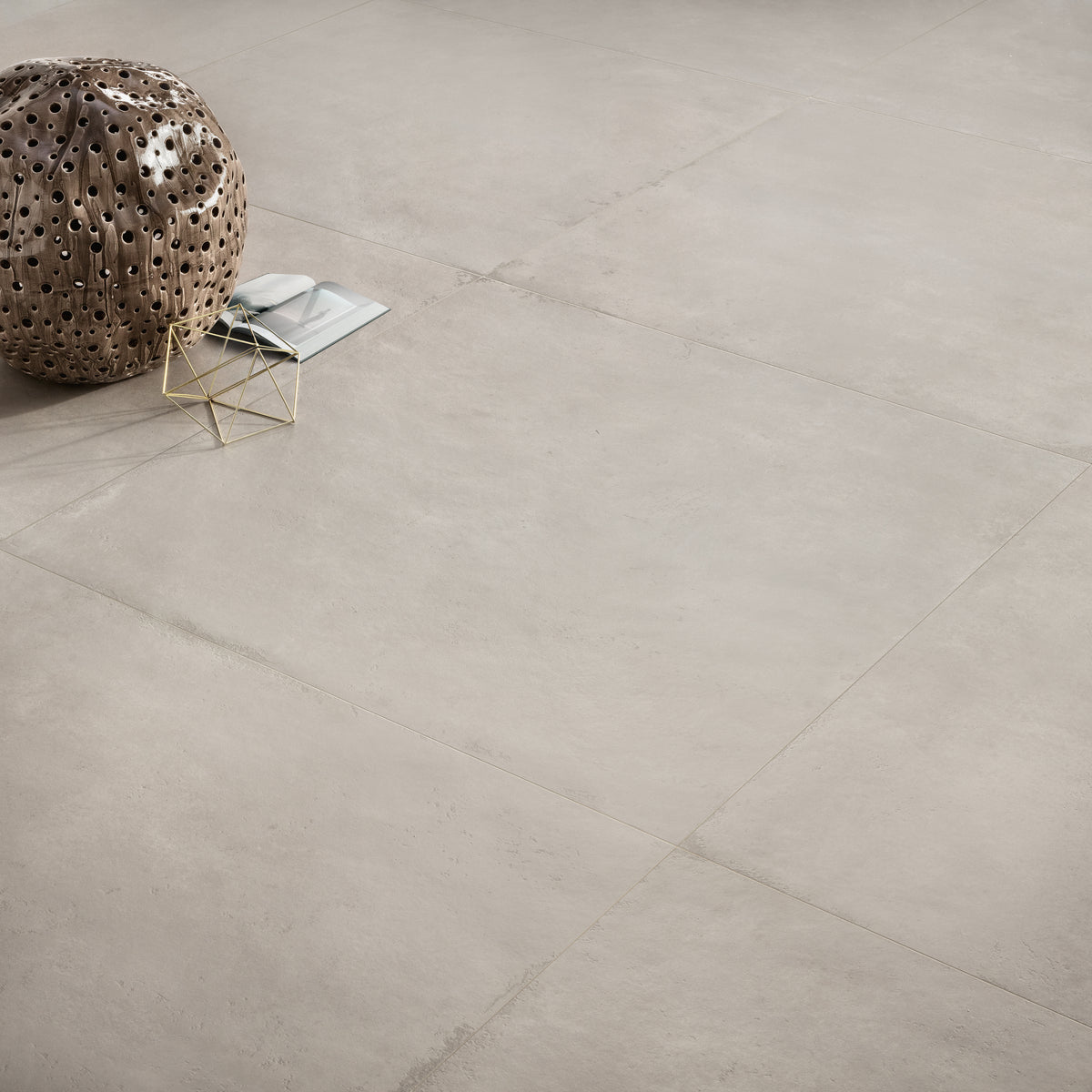 Ferro Lavato: Akoya Gray