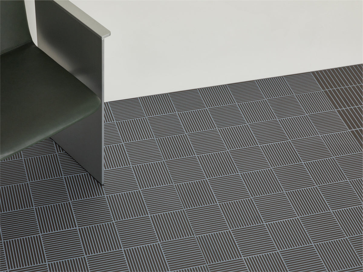 Fringe by Mutina: Bold Anthracite