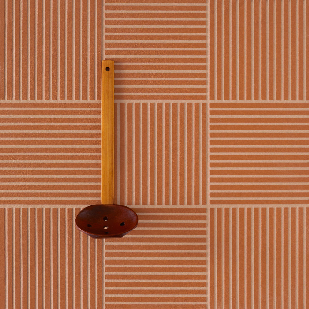 Fringe by Mutina: Thin Red
