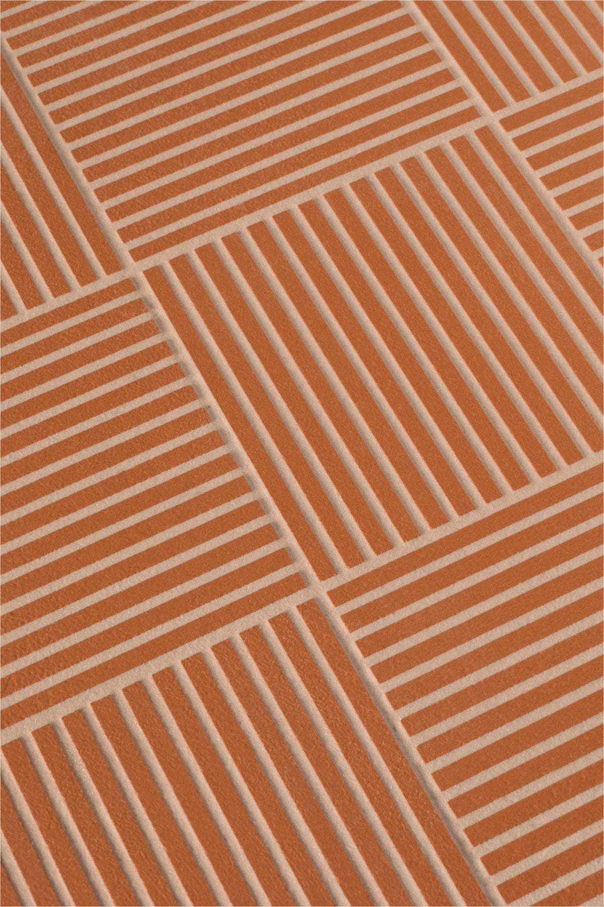 Fringe by Mutina: Thin Red