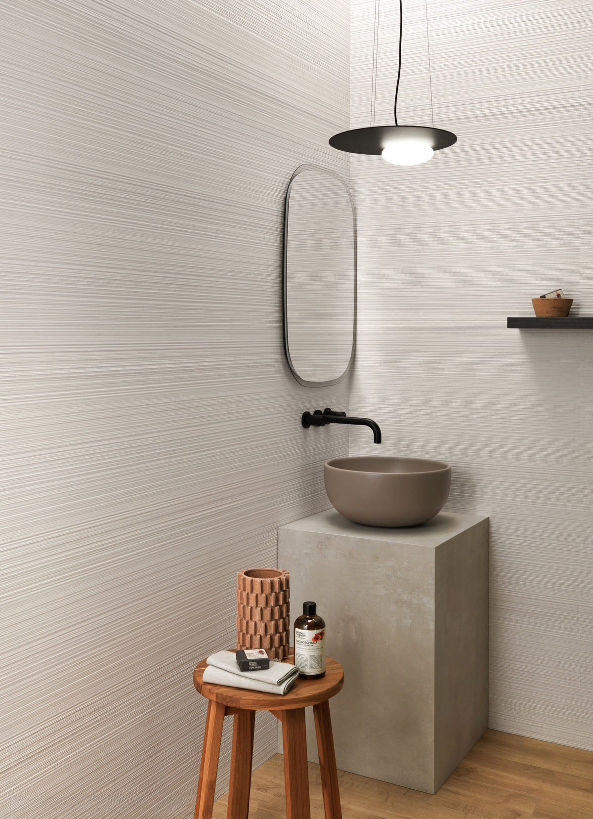 Ghiaia: White Carve