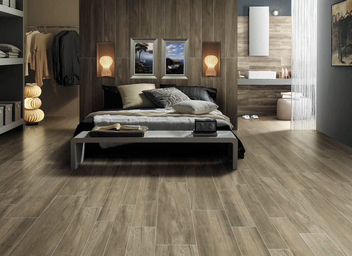 Homestead Wood: Warm Brown