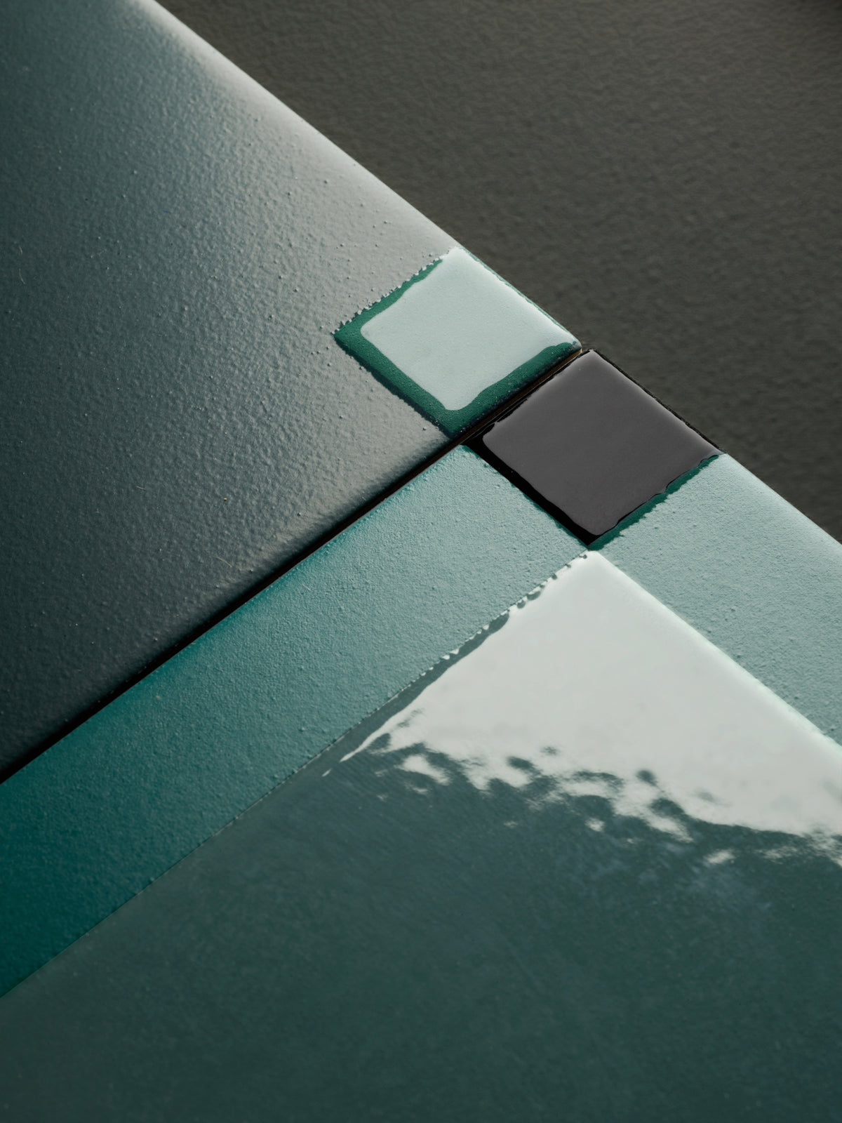 Homage to the Square by Mutina: Dash Evergreen