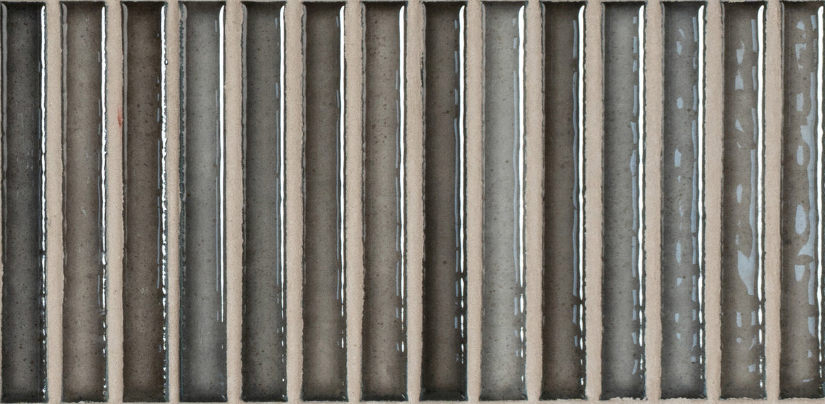 Kit-Kats: Charcoal Grey