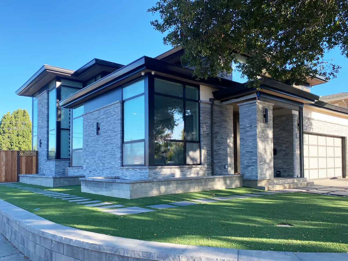 Ledgestone Panel: Pewter