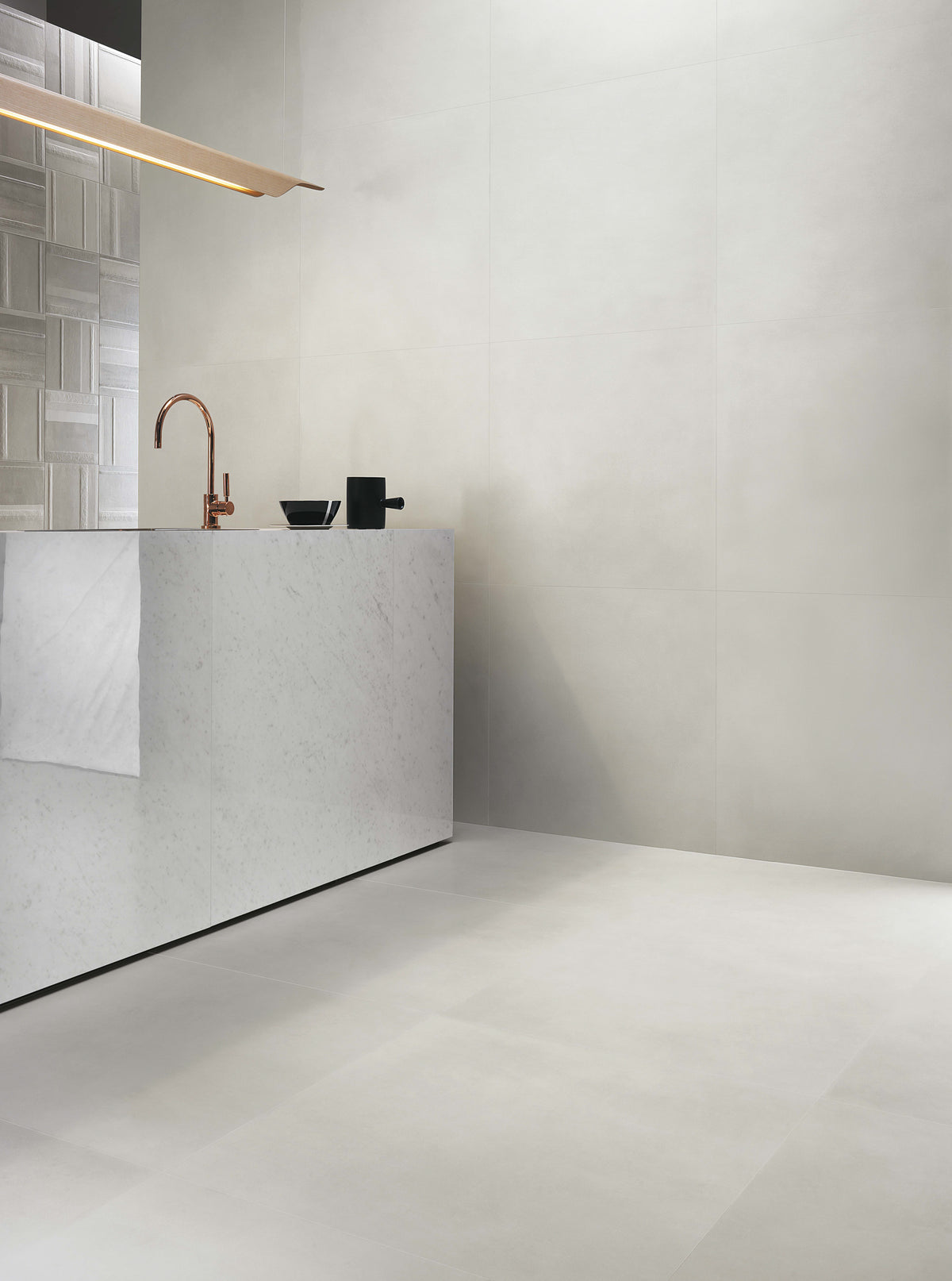 Milano Floor: Bianco
